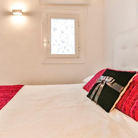 Ghat Apartments Montroig Sitges Eksteriør bilde